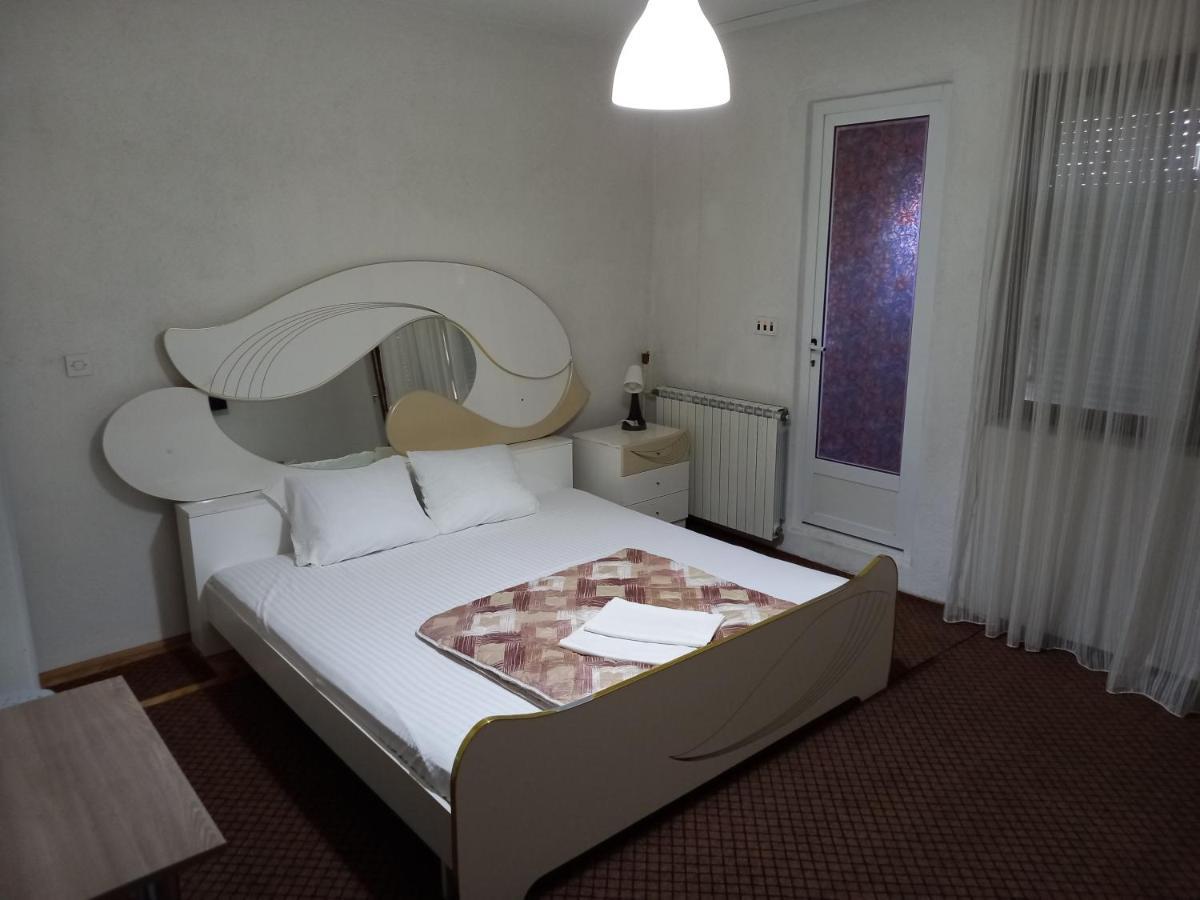 Ambient Apartments Struga Luaran gambar