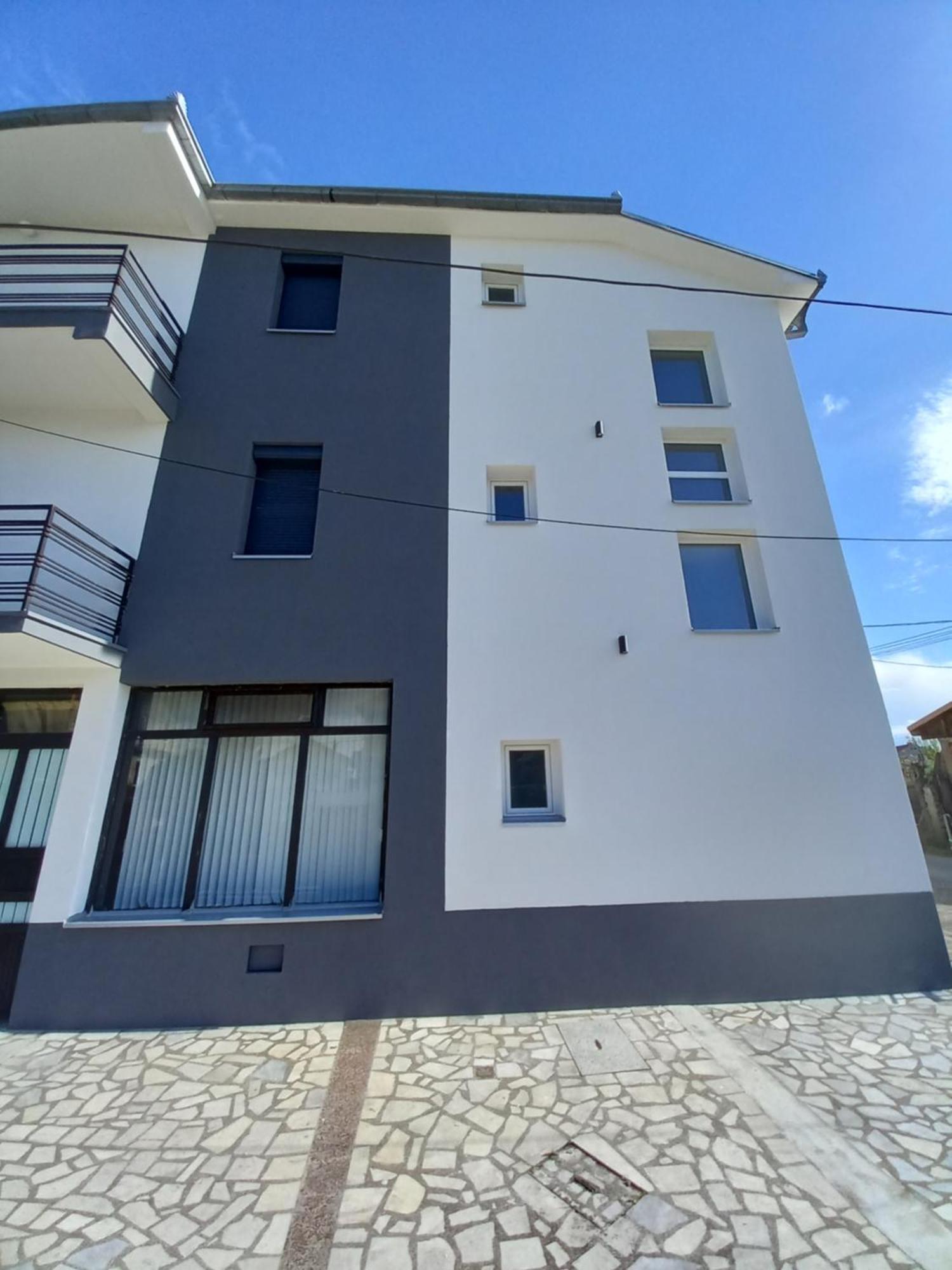Ambient Apartments Struga Luaran gambar