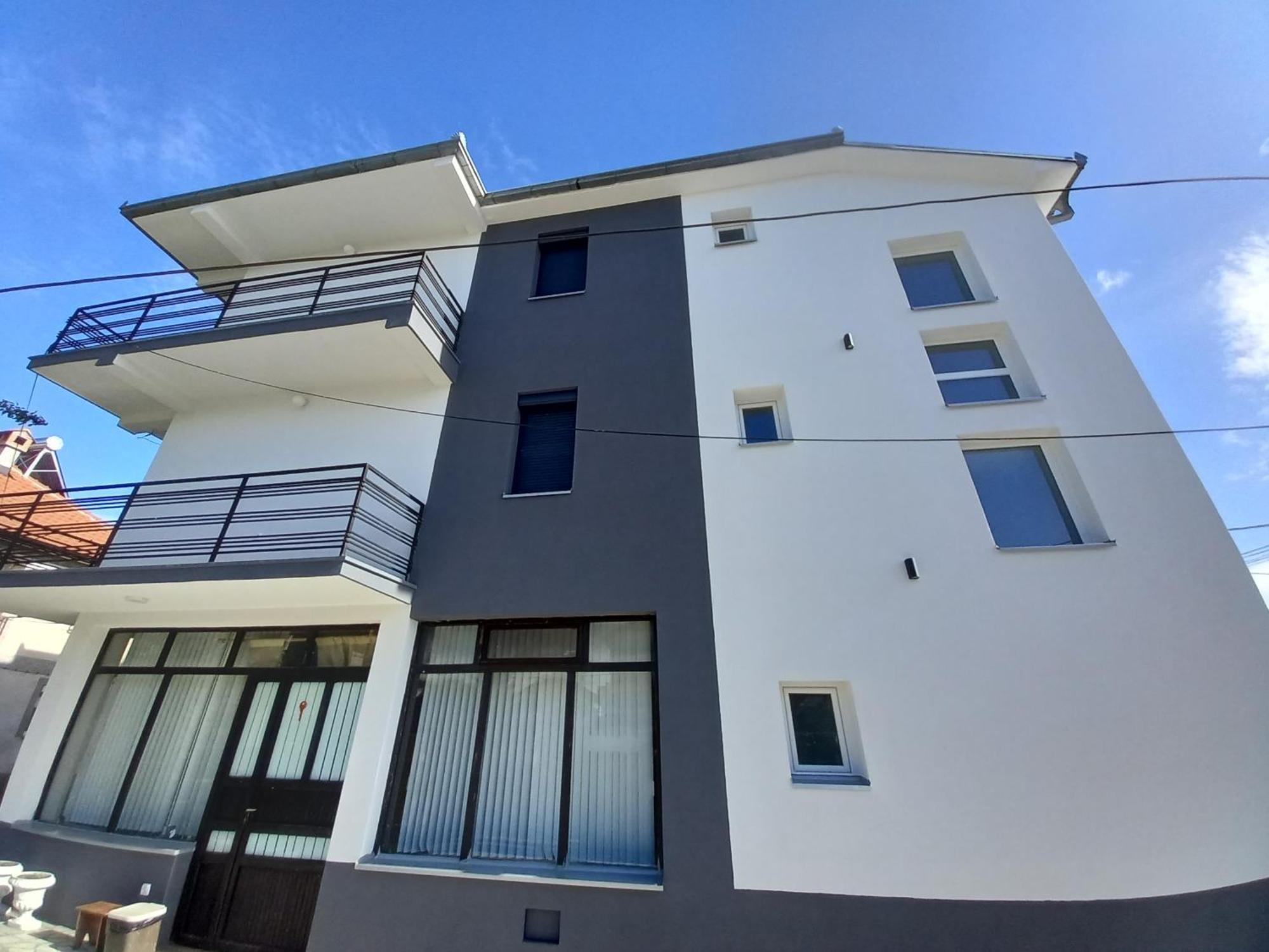 Ambient Apartments Struga Luaran gambar