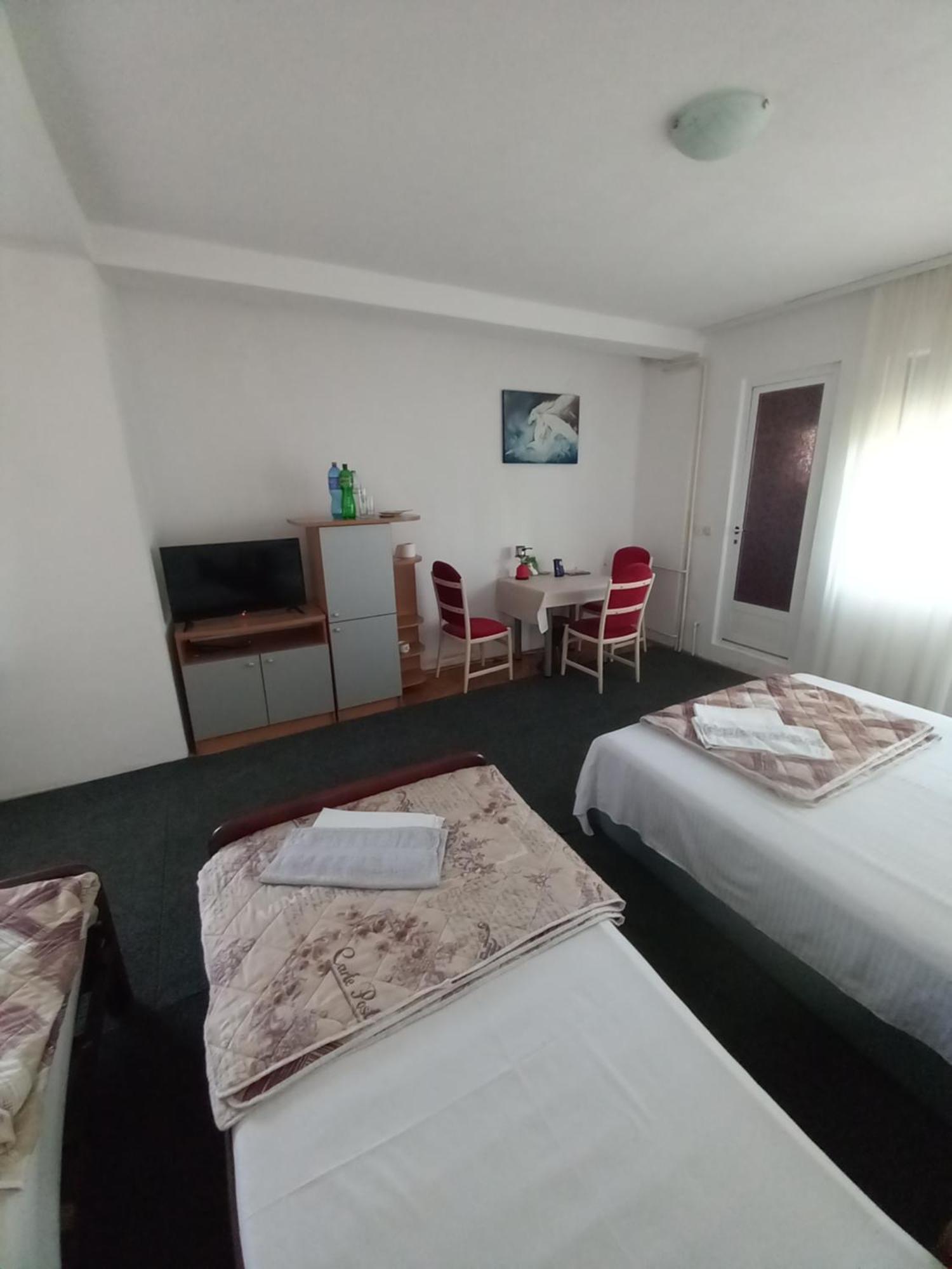 Ambient Apartments Struga Luaran gambar